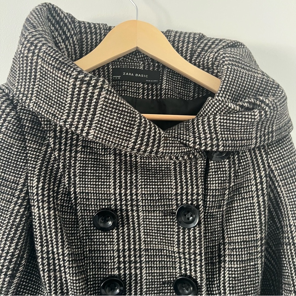 ZARA Basic Plaid Coat – Size S - Picture 9 of 13